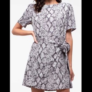 NWT Blu Pepper Grey Snakeskin Wrap Dress [Size M]